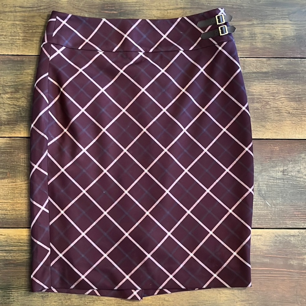 Ladies Lined Pencil Skirt